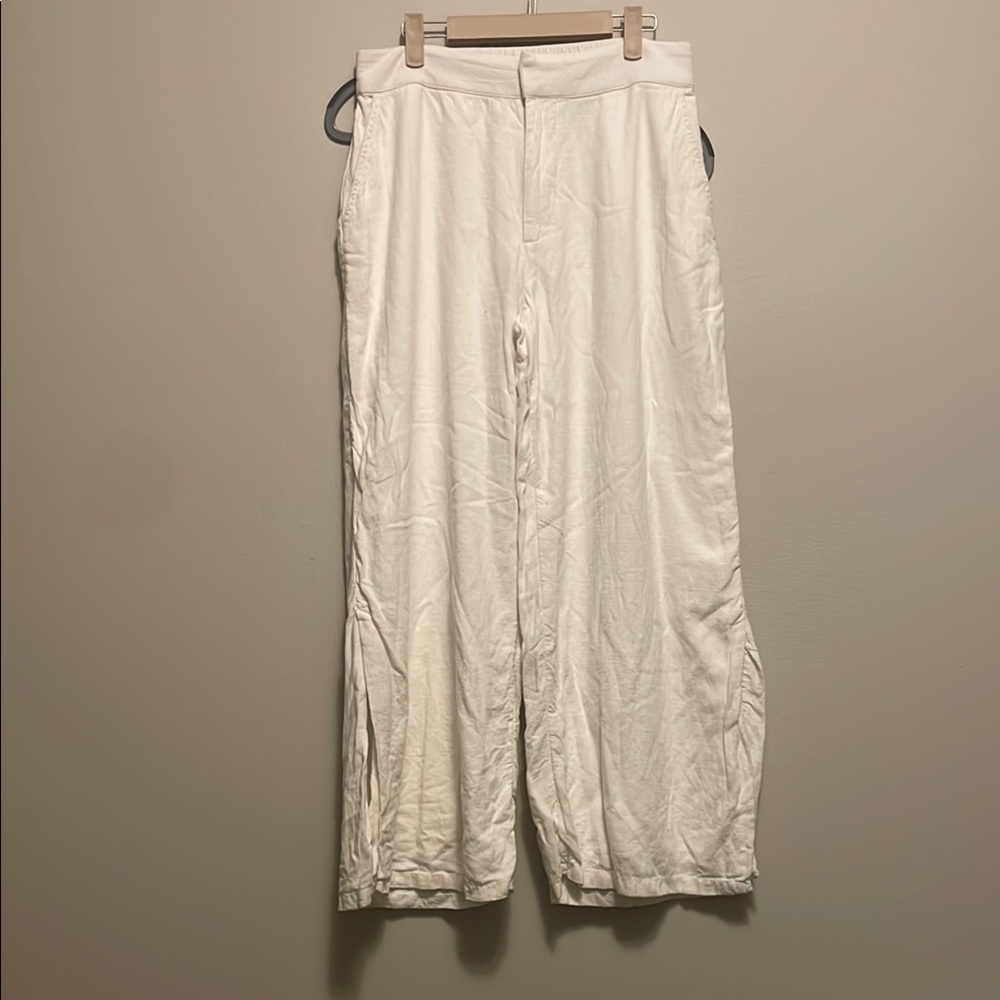 ABERCROMBIE linen capris